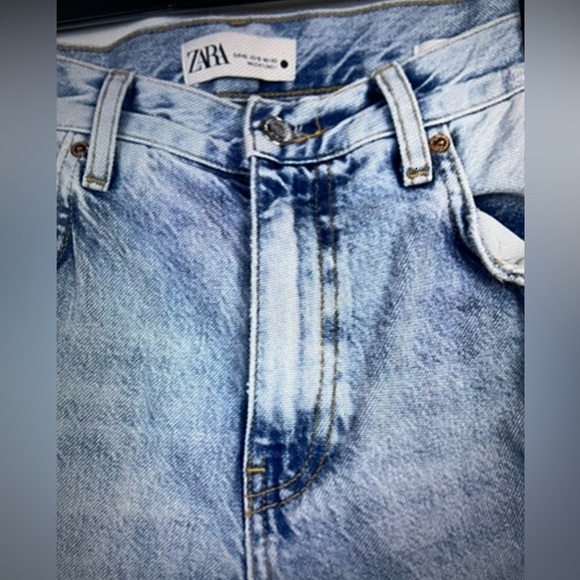 Zara Womens The Truth Slim Distressed Vintage Repair Light Wash Jeans Sz 10 - Picture 3 of 8